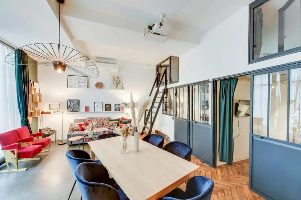 Appartamento Stylish And Sunny 7Bd With Garden For 17 Guests! Parigi Francia