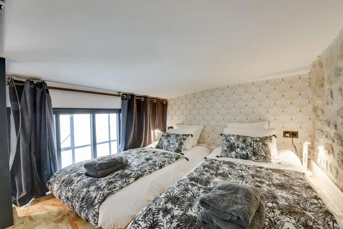 Appartamento Stylish And Sunny 7Bd With Garden For 17 Guests! Parigi 0*,