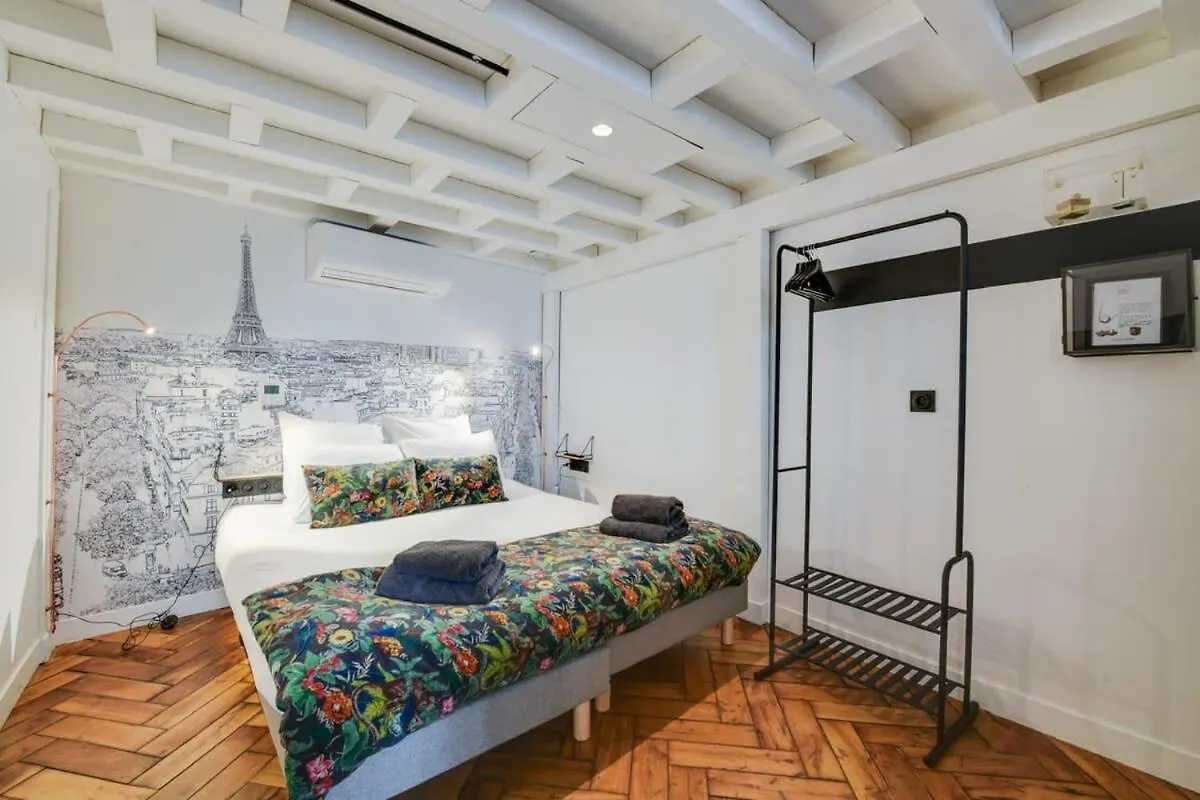 Appartamento Stylish And Sunny 7Bd With Garden For 17 Guests! Parigi