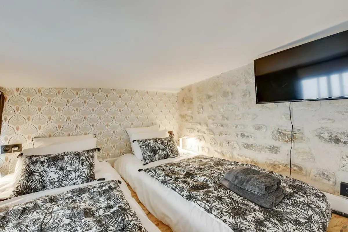 Appartamento Stylish And Sunny 7Bd With Garden For 17 Guests! Parigi 0*,